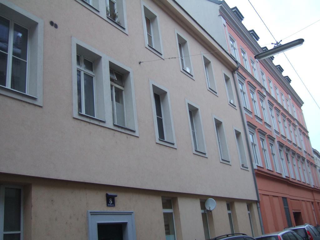 Vienna Top Comfort Apartment Екстер'єр фото